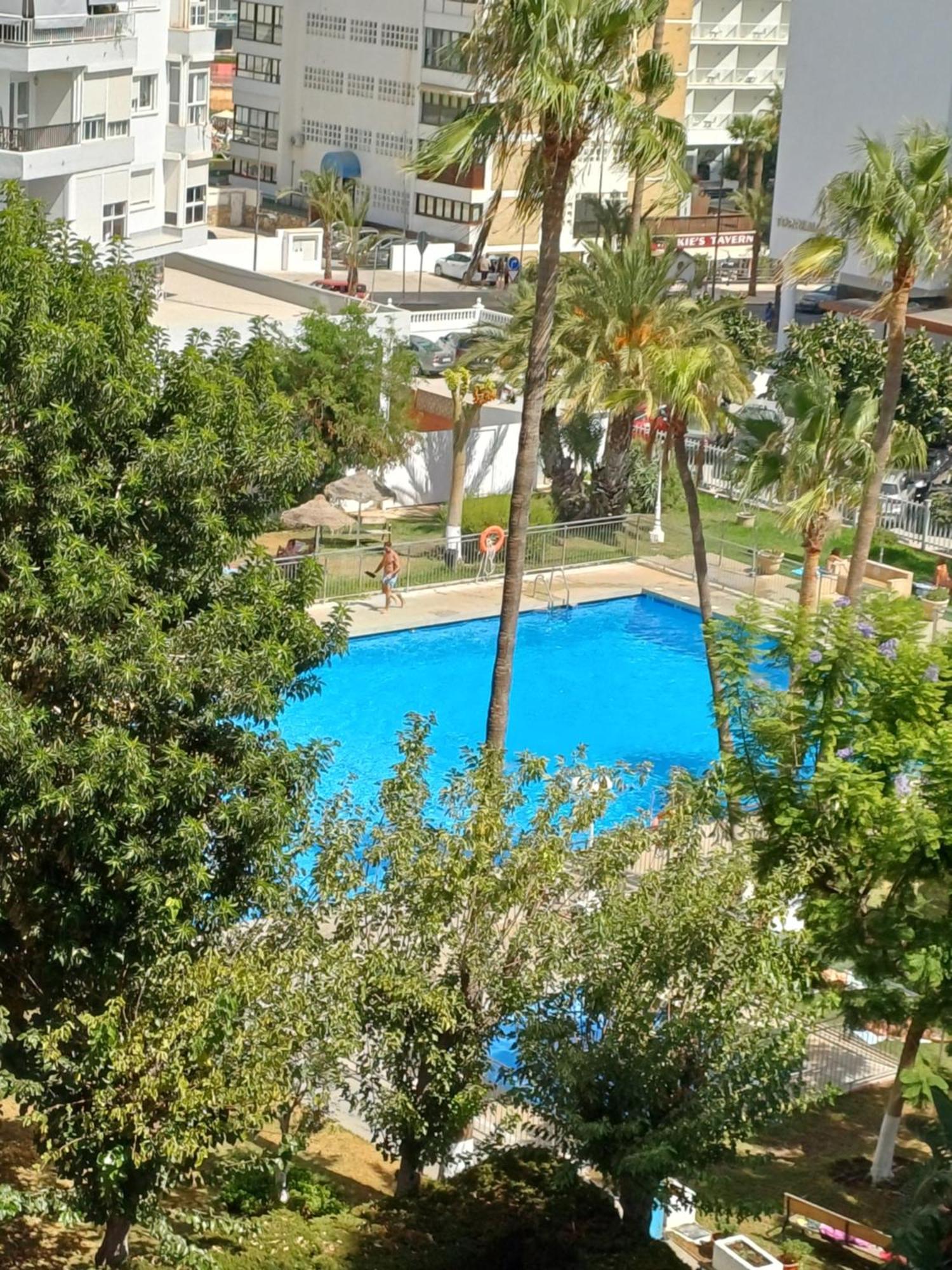 Luminoso Estudio Muy Cerca De La Playa Apartamento Benalmádena Exterior foto